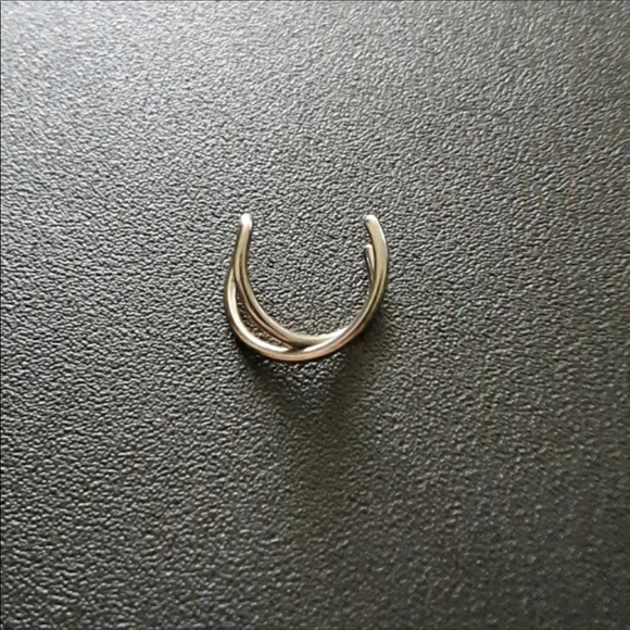 💸FINAL PRICE DROP💕NIB Handmade Criss Cross Faux Cuff💕 - Picture 9 of 14